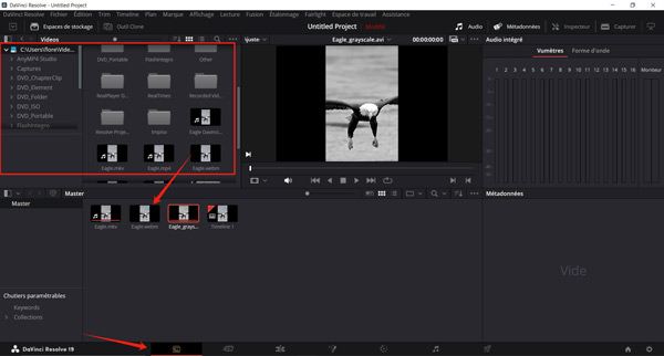 Faire glisser les fichiers média dans la zone Master